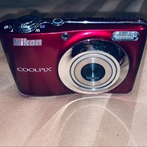Nikon CoolPix L22
